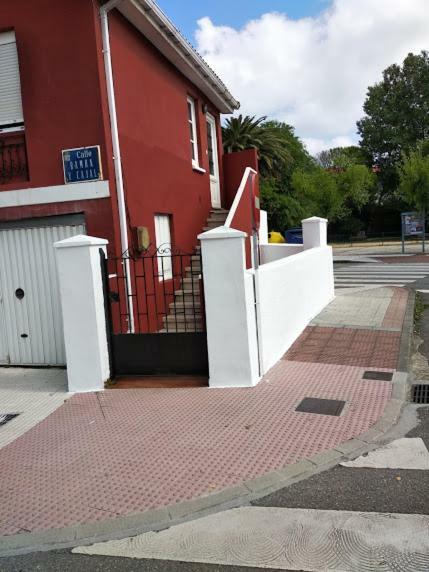 Casa De Vacaciones Y Escapadas, Salinas, Asturias, Espana Villa Salinas  Kültér fotó